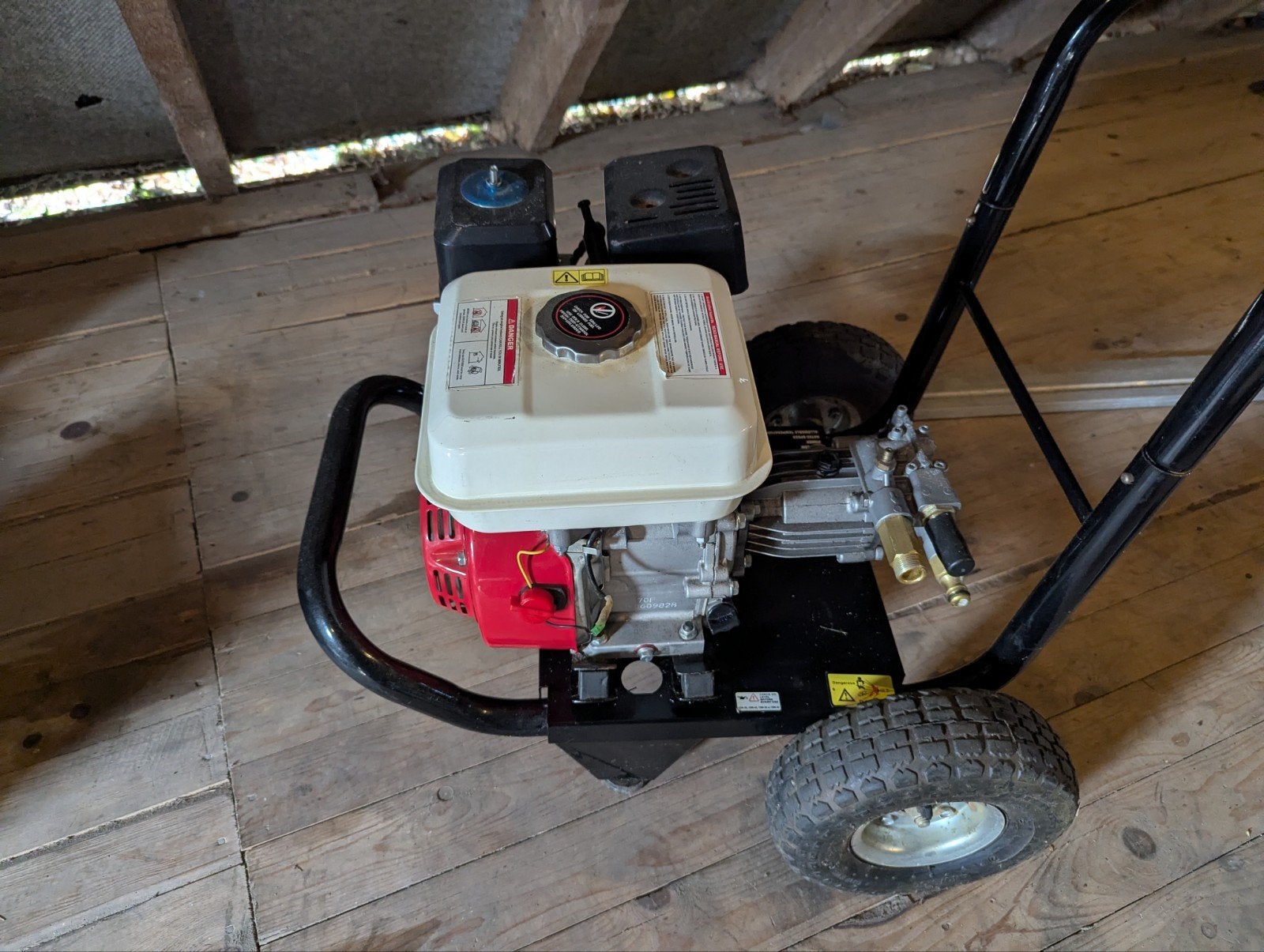 benzine hogedrukspuit, Tuin en Terras, Ophalen, Gebruikt, Benzine, Met regelbare waterdruk