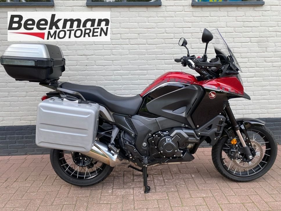 HONDA VFR 1200 X DCT CROSSTOURER (bj 2016) 27695Km, Motoren, Motoren | Honda, HONDA, 4 cilinders, Motorrijbewijs A, Onbekend