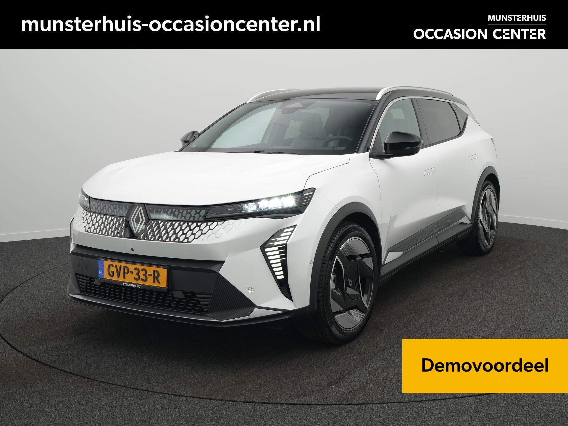 Renault Scénic E-Tech EV87 Long Range Iconic - RIJKLAARPRIJ, 12 maanden, Stof, Gebruikt, Automatische klimaatregeling