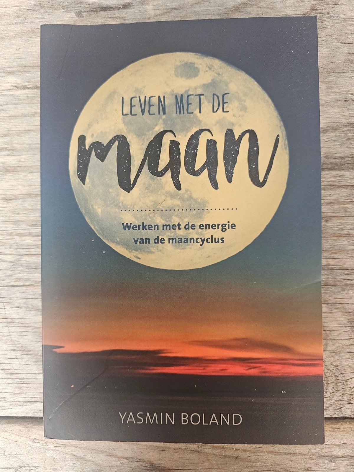 Leven met de Maan: Werken met de energie van de maancyclus, Boeken, Ophalen of Verzenden