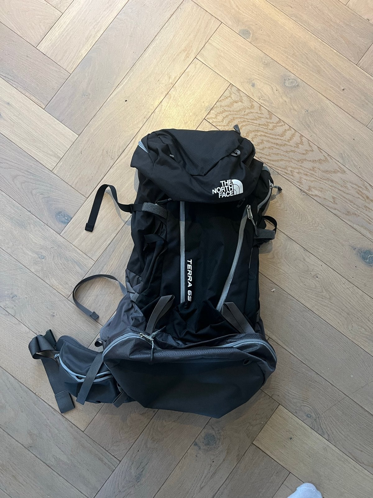 The North Face Terra 65L Backpack | Trekkingrugzak | Zwart, Overige merken, 25 tot 40 cm, Ophalen of Verzenden, Zo goed als nieuw