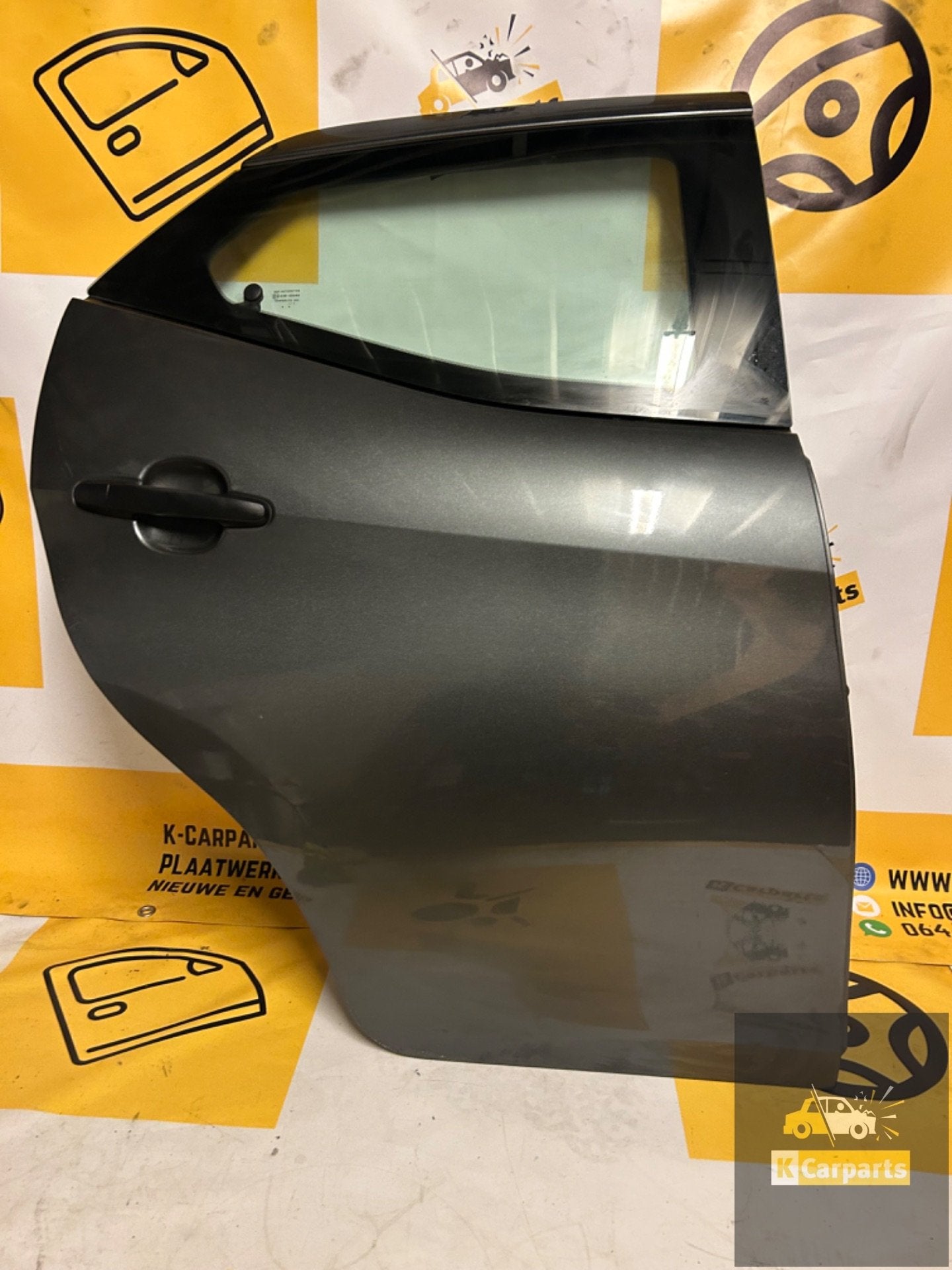 Portier Toyota Aygo Rechts achter deur Kwd 1G3 Antraciet, Auto-onderdelen, Info@toyota.co.jp, Gebruikt, Deur, Achter
