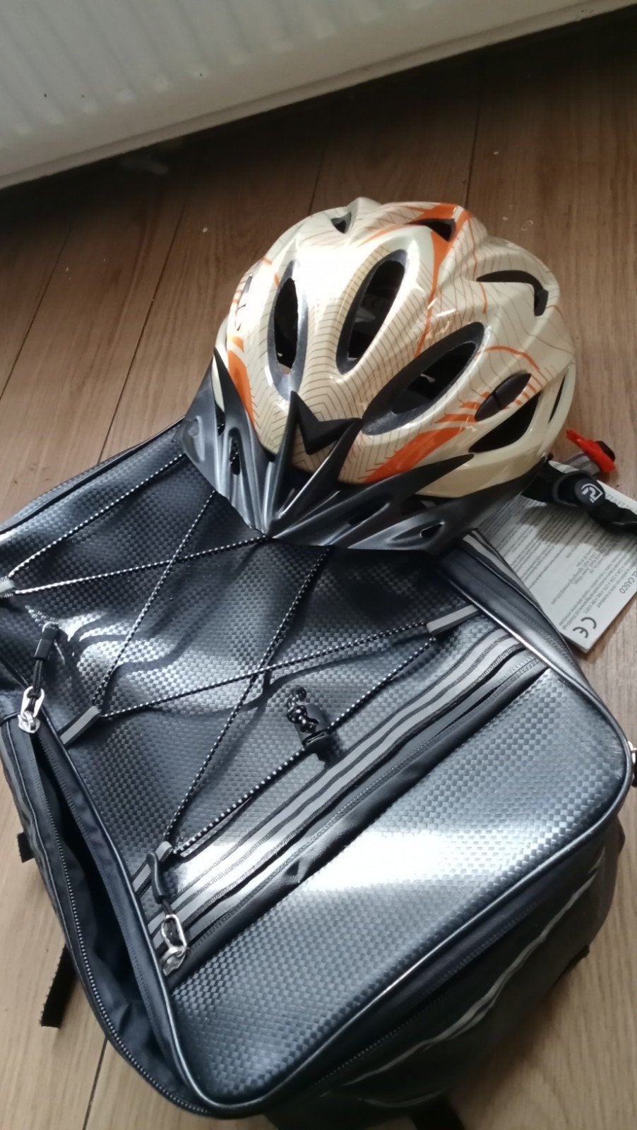 Fietstas rugzak met fietshelm, Ophalen of Verzenden, Nieuw