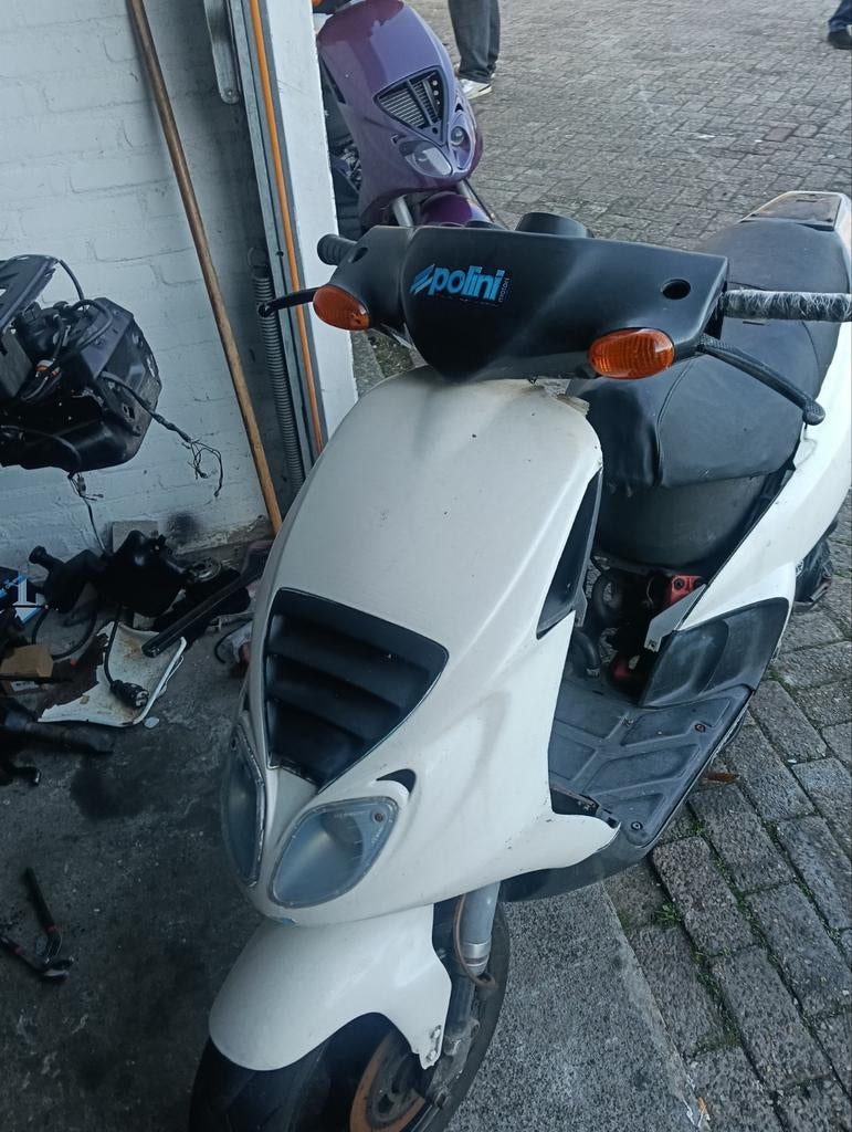 Piaggio nrg mc2 lc brom (ruilen, Fietsen en Brommers, Ophalen, Benzine, Overige modellen
