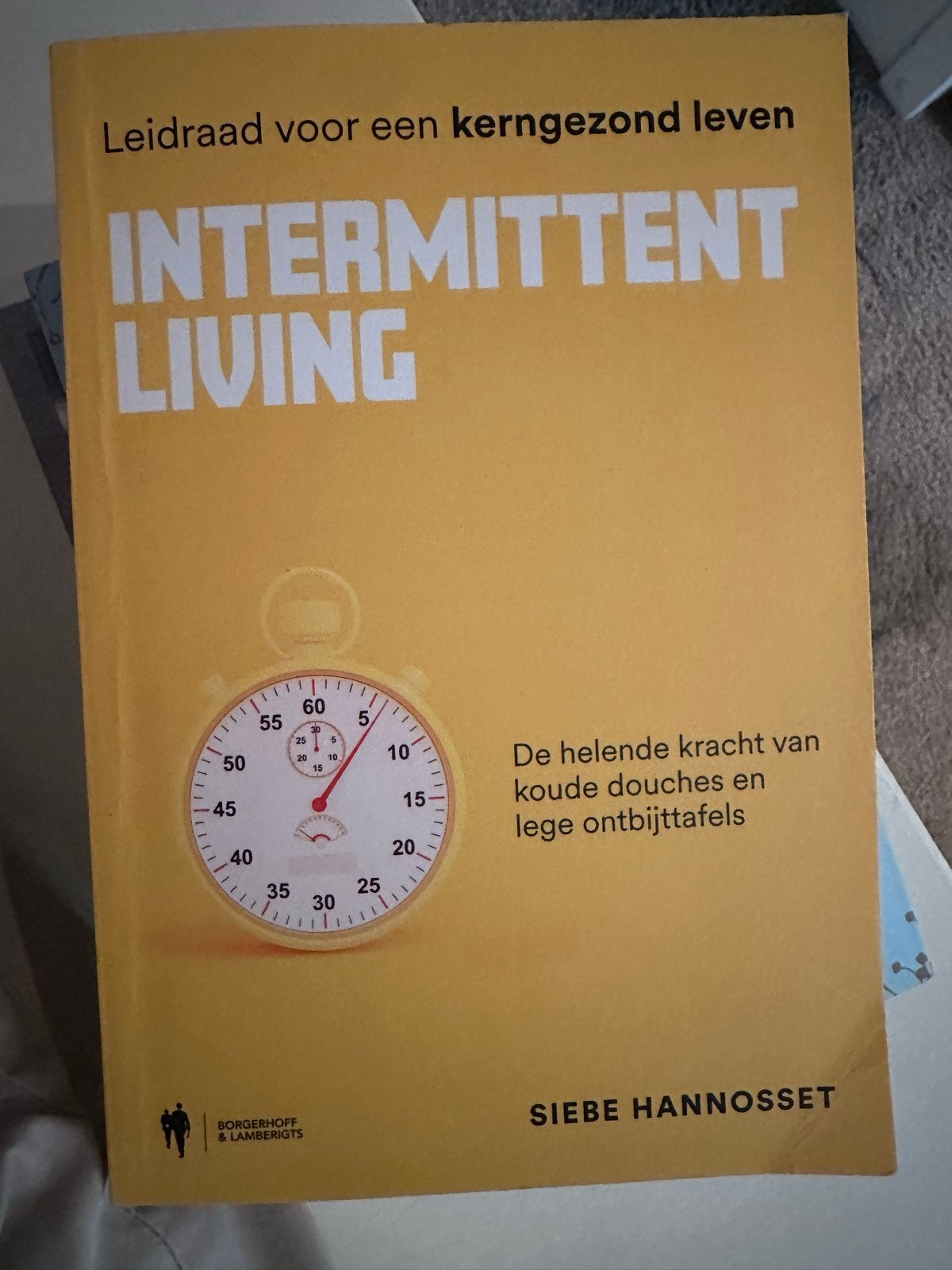 Intermittent Living: Leidraad voor een kerngezond leven, Ophalen of Verzenden, Zo goed als nieuw, Gezondheid en Conditie