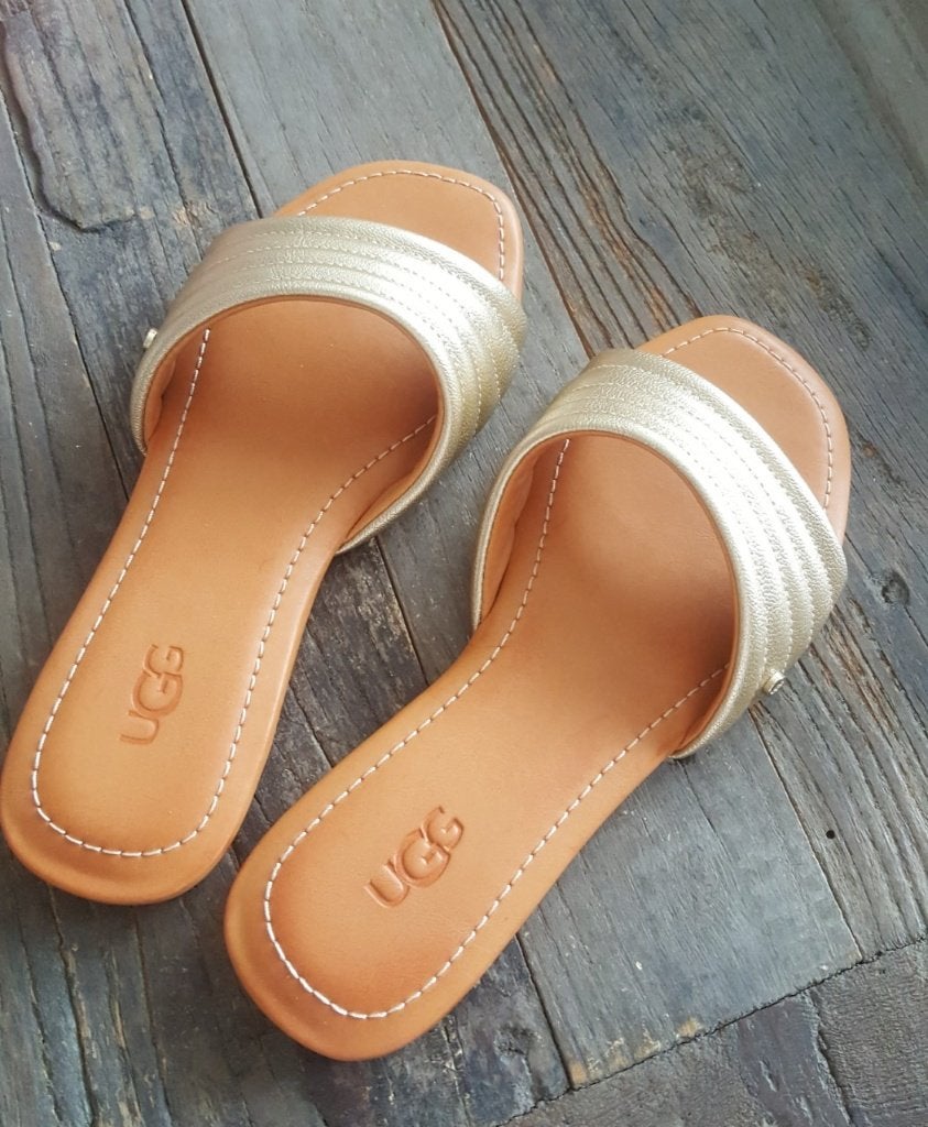 Originele Ugg UGG Sandalen Mt 36, Verzenden, Zo goed als nieuw, Overige kleuren, Sandalen of Muiltjes
