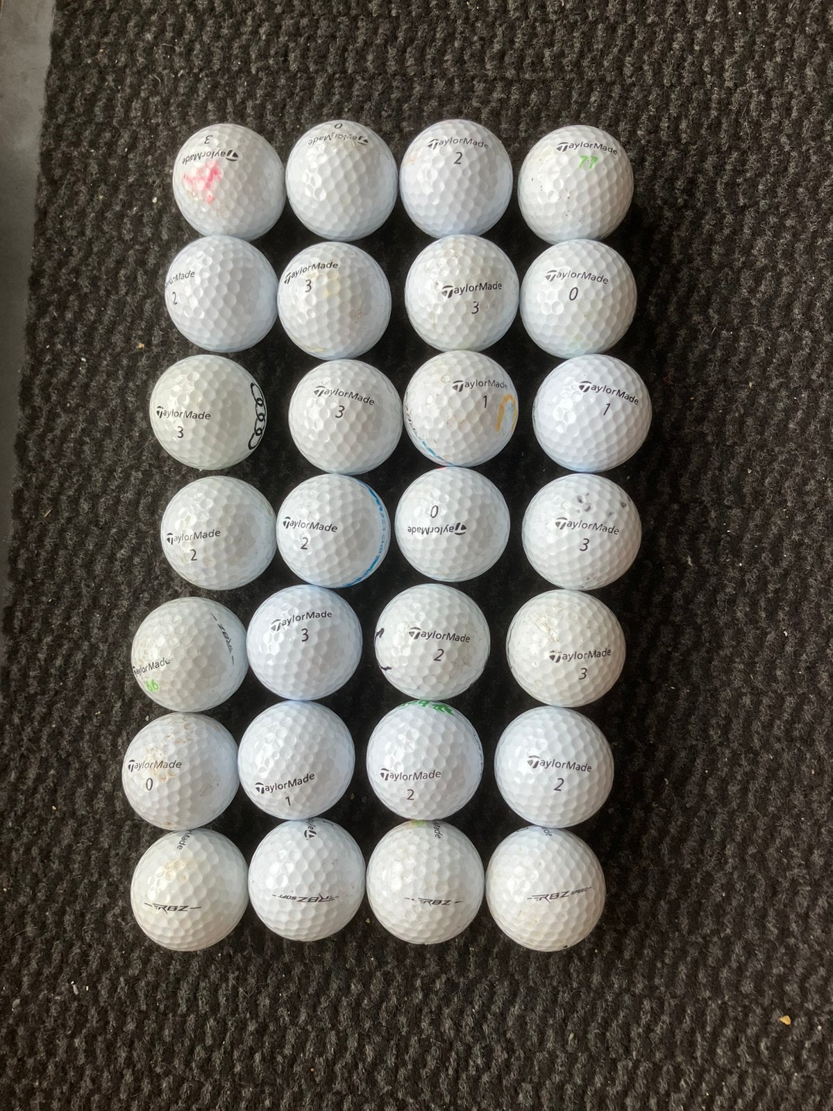 Taylor made golf ballen, Sport en Fitness, Ophalen of Verzenden, Zo goed als nieuw, Bal(len)