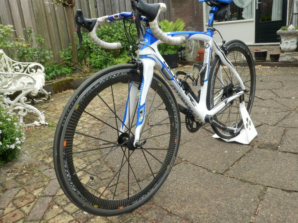 Pinarello Dogma, Fietsen en Brommers, Fietsen | Racefietsen, Carbon, 49 tot 53 cm, Zo goed als nieuw, Meer dan 20 versnellingen