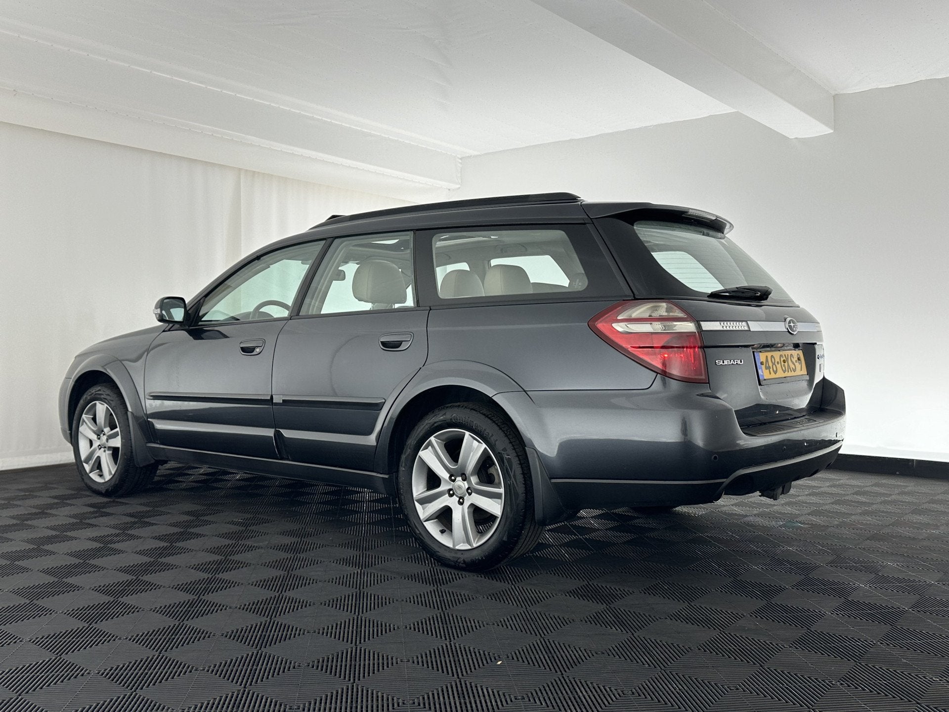 Subaru Legacy Touring Wagon 2.0D Luxury AWD *PANO | LEATHER, Auto's, 1998 cc, Gebruikt, 4 cilinders, 750 kg