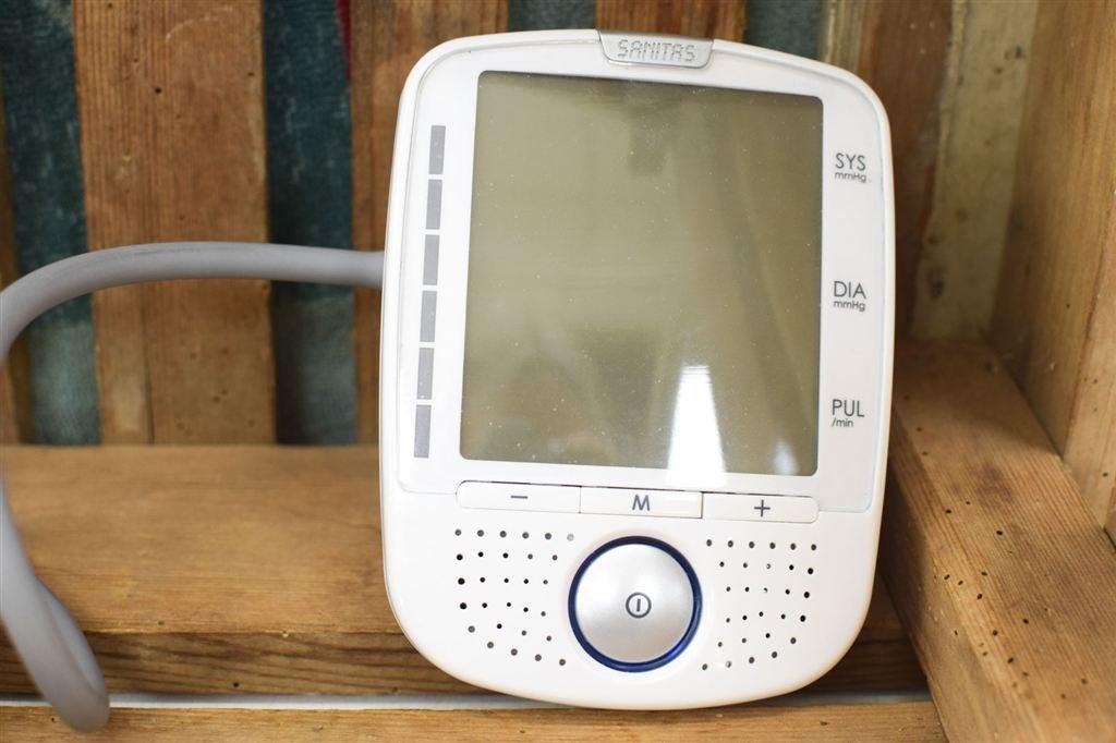 Sanitas Bloeddrukmeter 44611, Diversen, Verpleegmiddelen, Ophalen of Verzenden, Gebruikt
