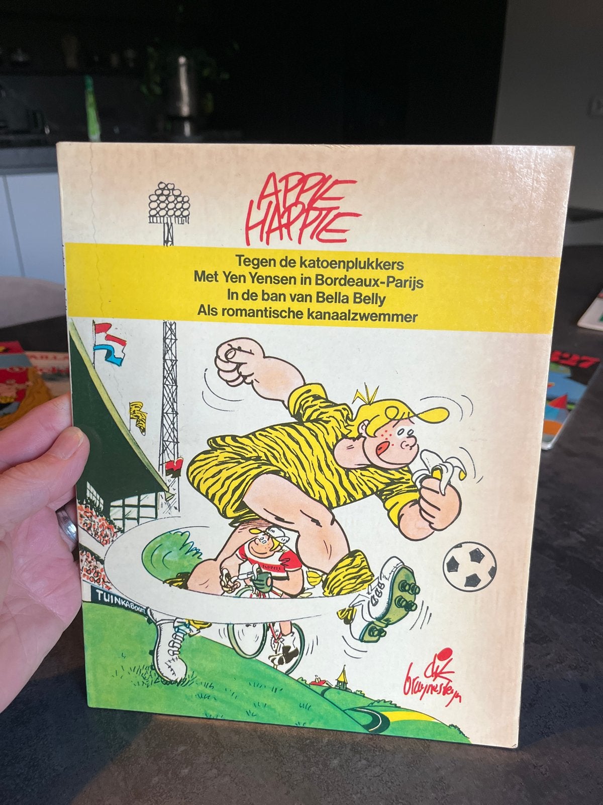 Appie Happie - Tegen de katoenplukkers (1976), Eén stripboek, Ophalen of Verzenden, Gelezen