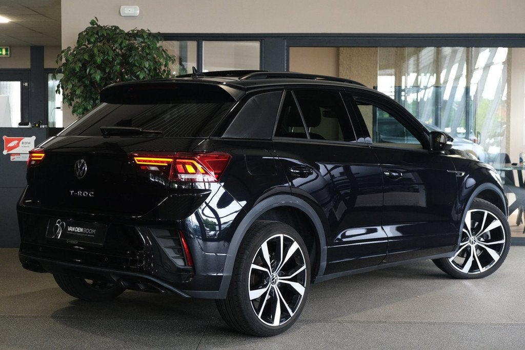 Volkswagen T-Roc 1.5 TSI 2x R-Line DSG Facelift Pano IQ Led, 4 cilinders, 150 pk, Origineel Nederlands, Bedrijf
