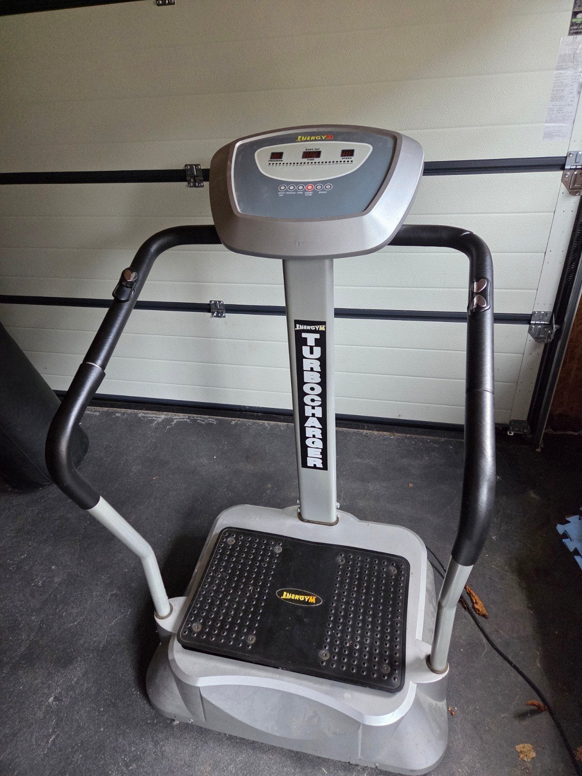 EnergyGym Turbocharger Trilplaat, Ophalen, Gebruikt, Trilplaat, Benen