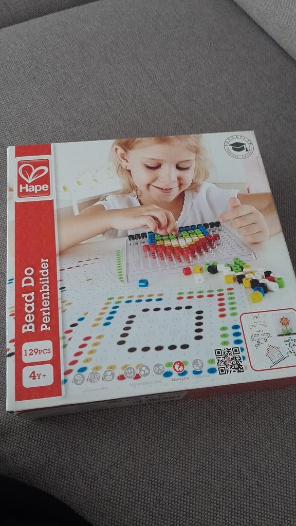 Hape Bead Do kralenplank met 129 kralen, Kinderen en Baby's, Ophalen of Verzenden, Gebruikt, Knutselen