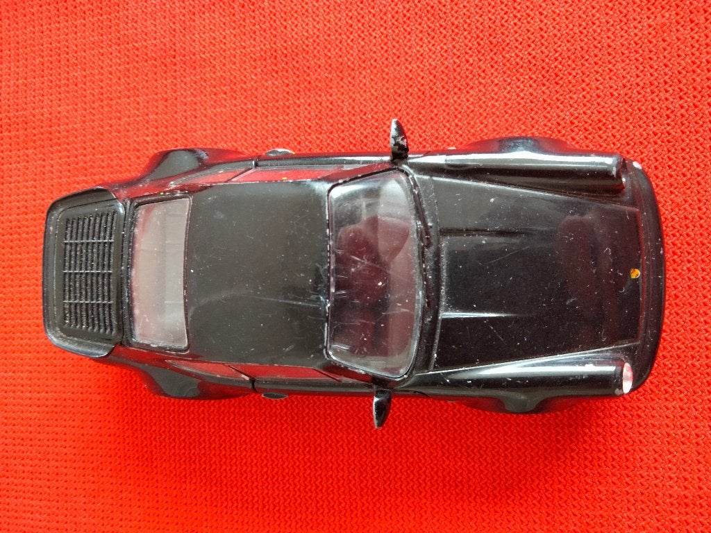 speelgoed auto deel 12, Ophalen