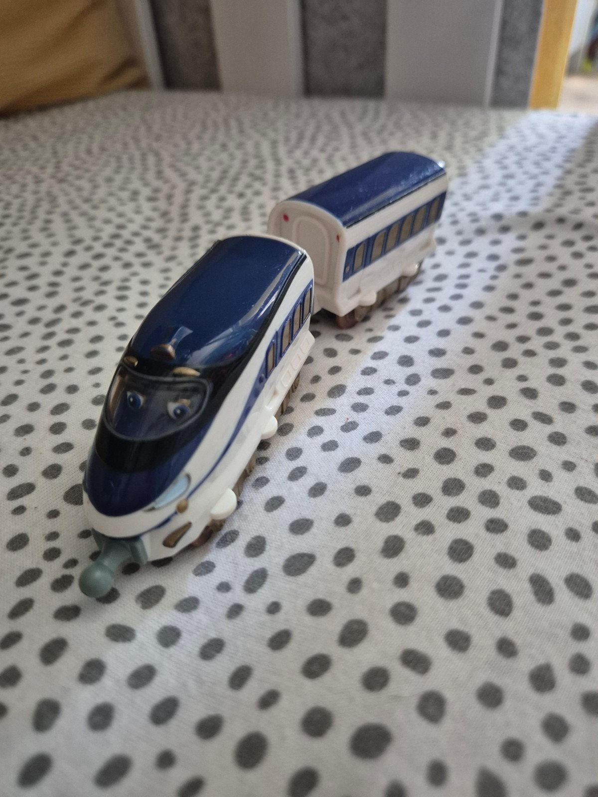 Tomy Hanzo, Kinderen en Baby's, Speelgoed | Speelgoedvoertuigen, Ophalen of Verzenden