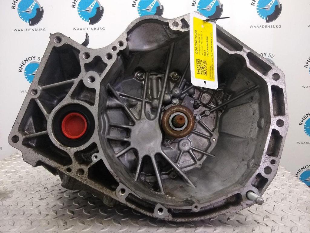 SUZUKI SX4 TRANSMISSIE / VERSNELLINGSBAK 2010, Ophalen of Verzenden, Gebruikt, Stiba lid