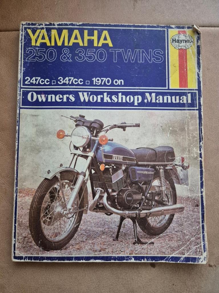 Yamaha 250 & 350 twins handboek, Ophalen of Verzenden, Yamaha