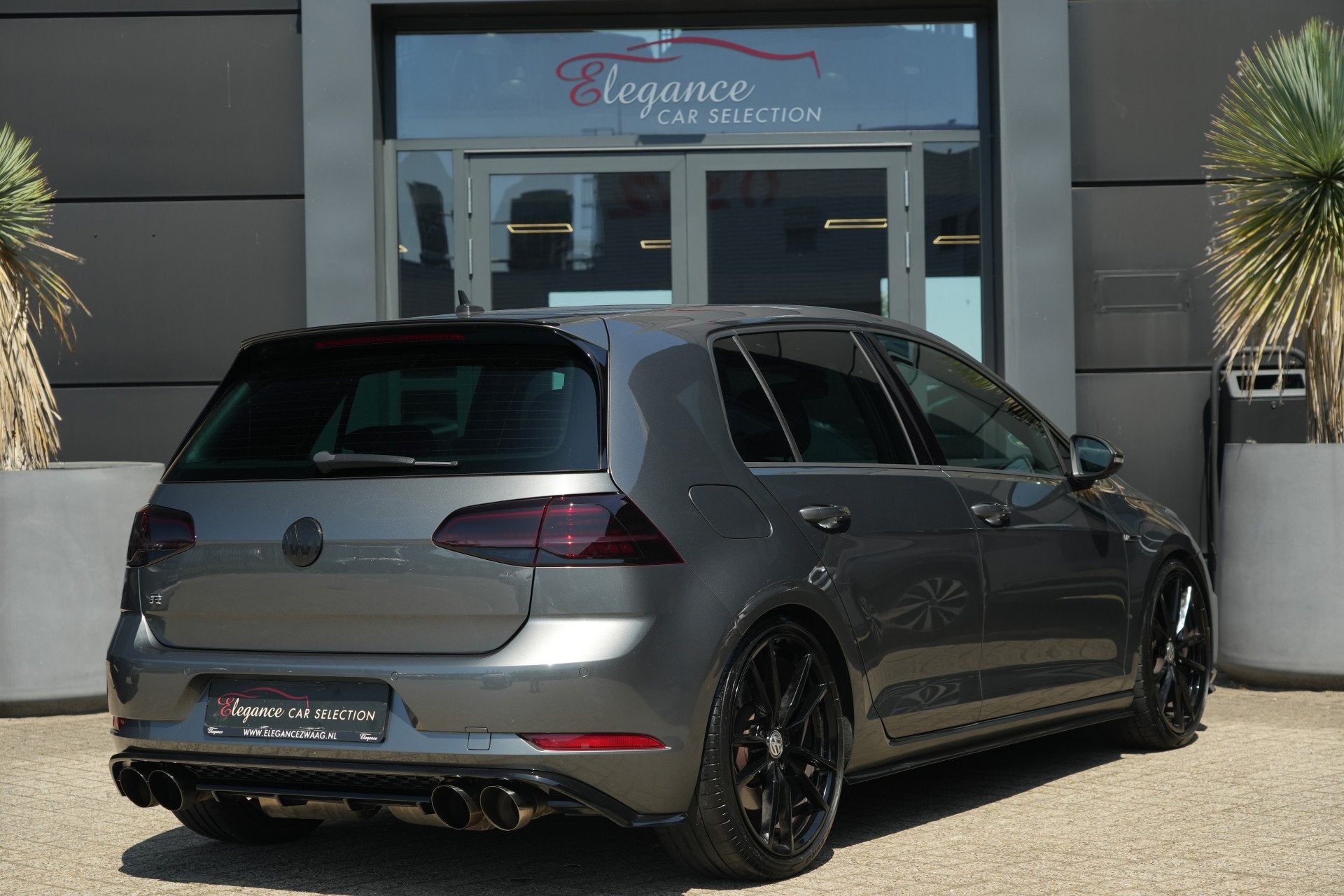 Volkswagen Golf 2.0 TSI 4Motion R 300pk Panoramadak/Dynaudio, Auto's, Automaat, 4 cilinders, 1984 cc, Bedrijf
