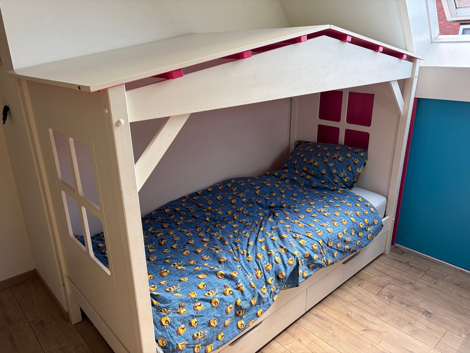 Huisbed 200x90 met matras en lattenbodem, Huis en Inrichting, Ophalen, Gebruikt, 90 cm, Eenpersoons