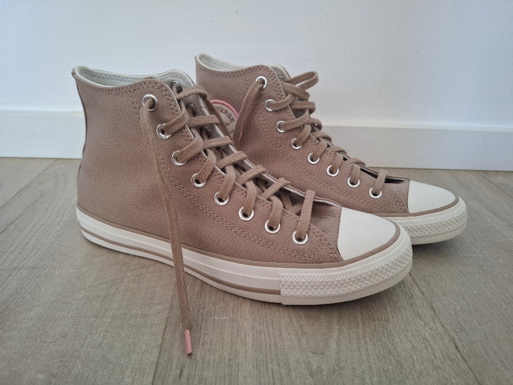Converse All Stars 42, Kleding | Dames, Overige kleuren, Nieuw, Ophalen of Verzenden, Sneakers of Gympen