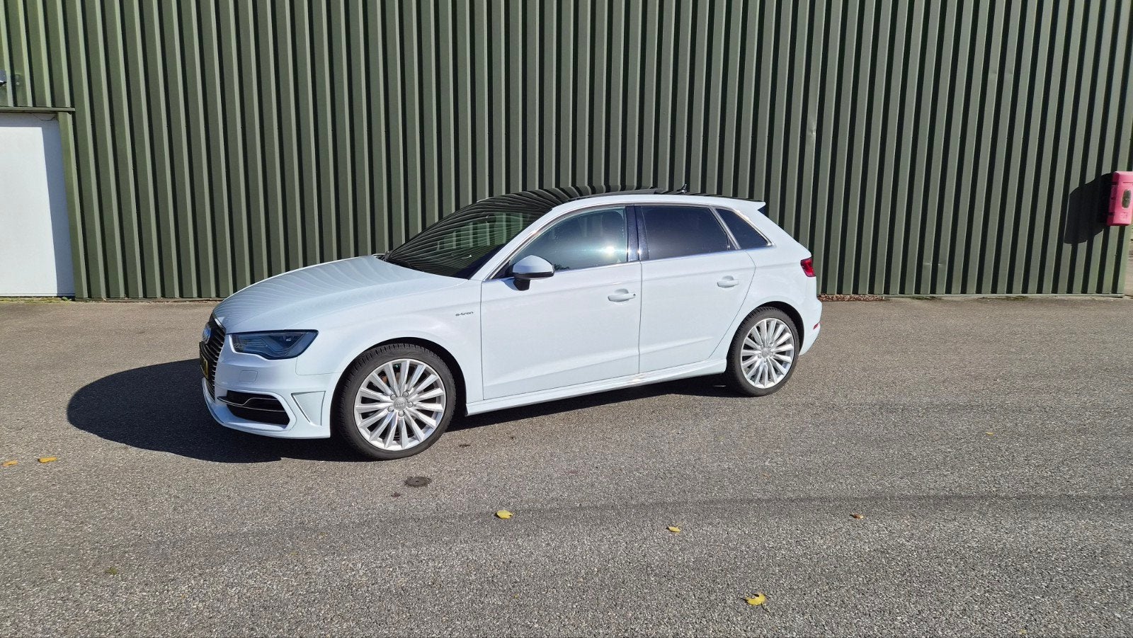 Audi A3 Sportback 1.4 etron 204pk S-line | Panodak | Keyless, Auto's, 4 cilinders, Leder en Stof, Wit, 1395 cc