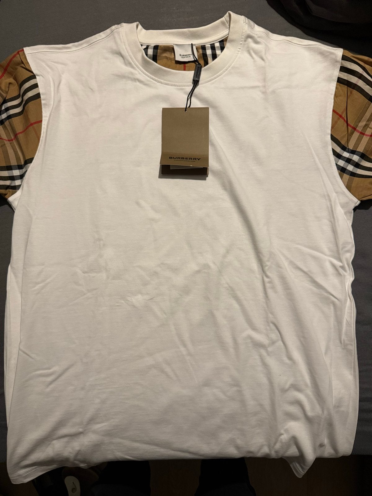 Burberry T-shirts wit en zwart, Kleding | Heren, Ophalen of Verzenden, Nieuw, Maat 48/50 (M), Wit