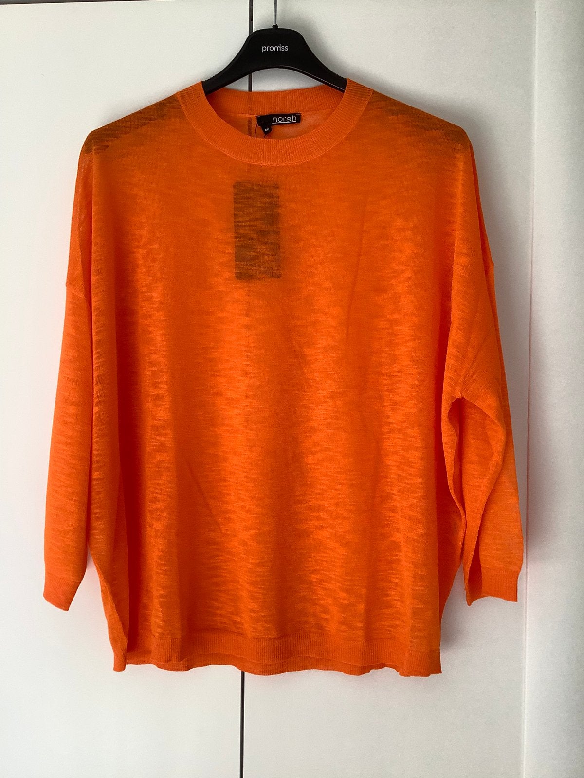 Mooie Oranje top maat 44, Kleding | Dames, Grote Maten, Ophalen of Verzenden, Nieuw, Oranje, Shirt of Top