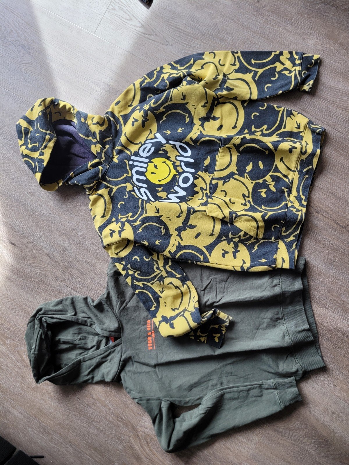 2 Truien: H&M en Tygo & Vito (maat 146/152), Gebruikt, Ophalen of Verzenden, Jongen, Trui of Vest
