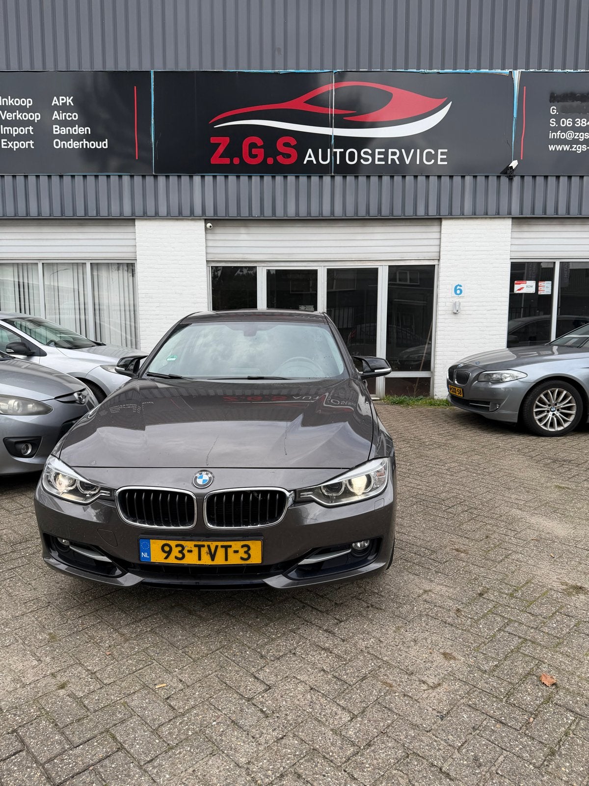 BMW 3-Serie 2.0IX 320 135KW Aut8 (f30) 2012 Bruin, Achterwielaandrijving, 4 cilinders, Bruin, Origineel Nederlands