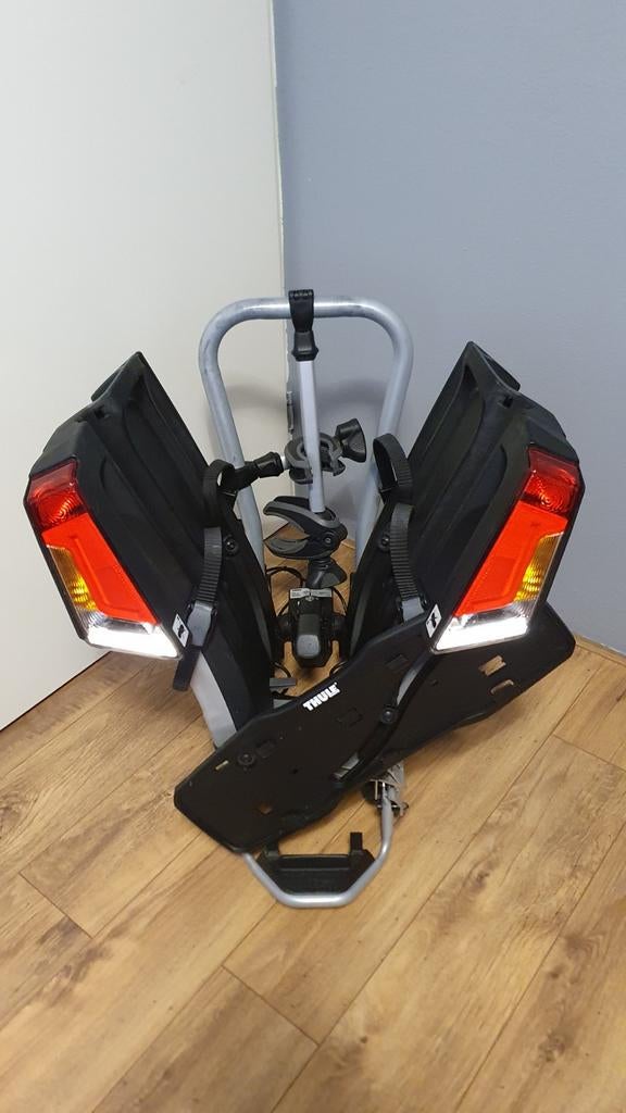 Fietsendrage Thule EasyFold 932 tot 60kg, Auto diversen, Ophalen, Zo goed als nieuw, Trekhaakdrager