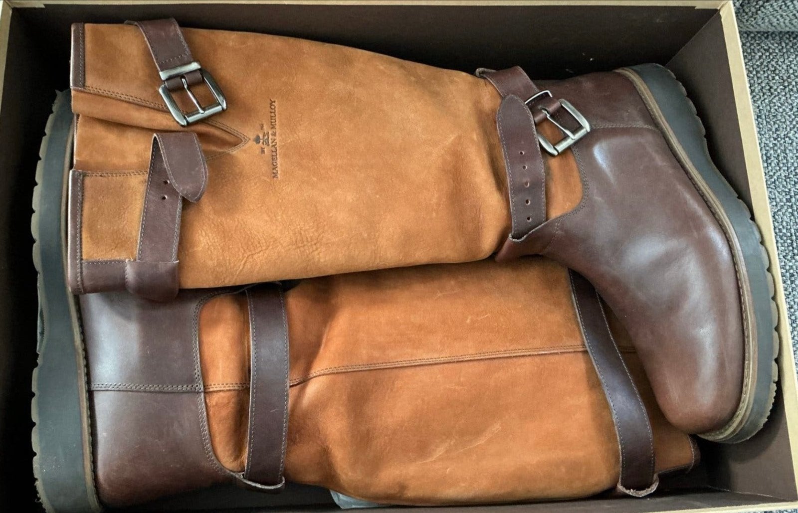 Magellan & Mulloy Country Boots Lang Bruin-Nubuck Maat 41, Ophalen of Verzenden, Nieuw, Bruin