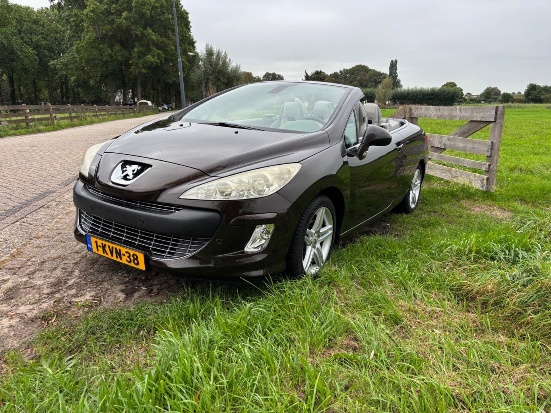 Foto 4 van Peugeot 308 1.6 THP Allure, Lage KM Stand