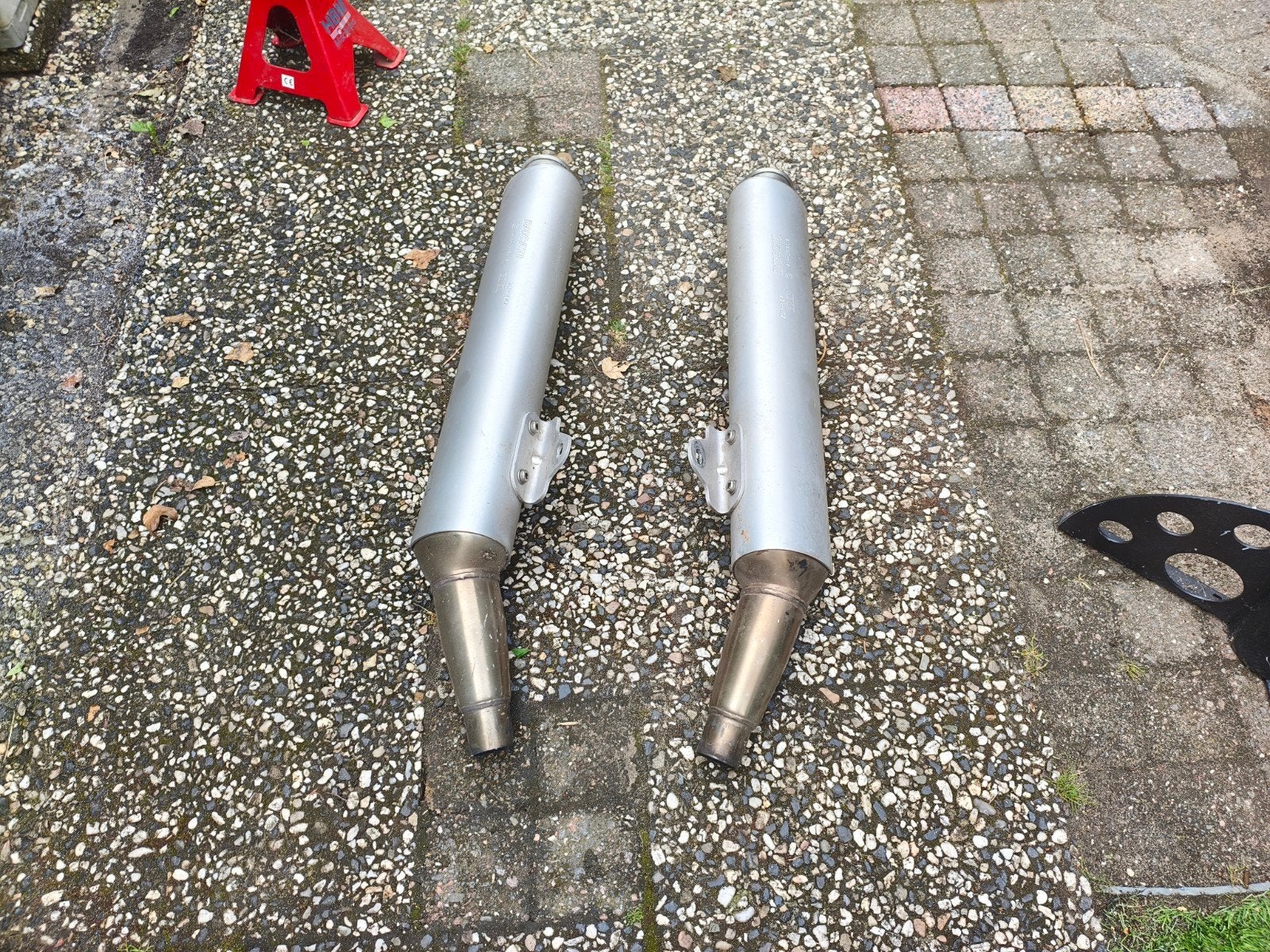 Ducati monster uitlaten - Origineel en in goede staat, Ophalen