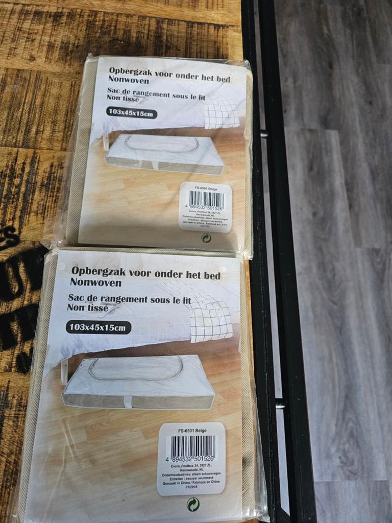 2 nieuwe opbergzakken v onder het bed samen 4,95, Ophalen, Nieuw