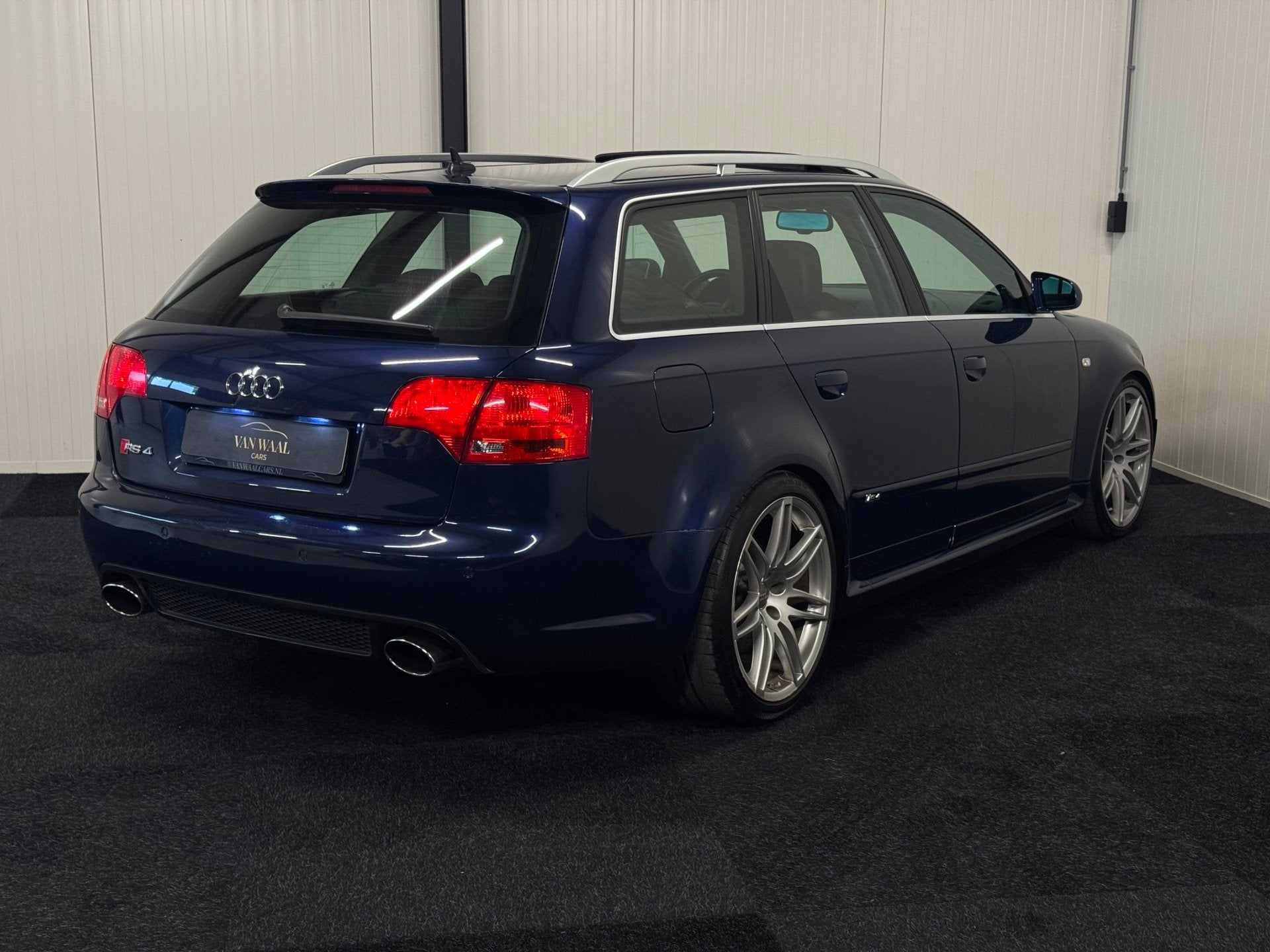Audi A4 Avant 4.2 V8 RS4 quattro 420PK DAK|CLIMA|CRUISE|PDC|, Gebruikt, 8 cilinders, A4, Handgeschakeld
