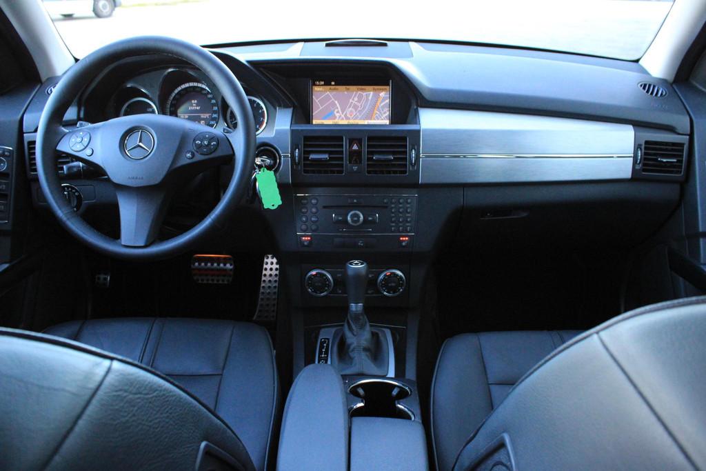Mercedes-Benz GLK-Klasse 350 4Matic Dealer Onderhouden | Tre, Auto's, Automaat, Stof, Gebruikt, Navigatiesysteem