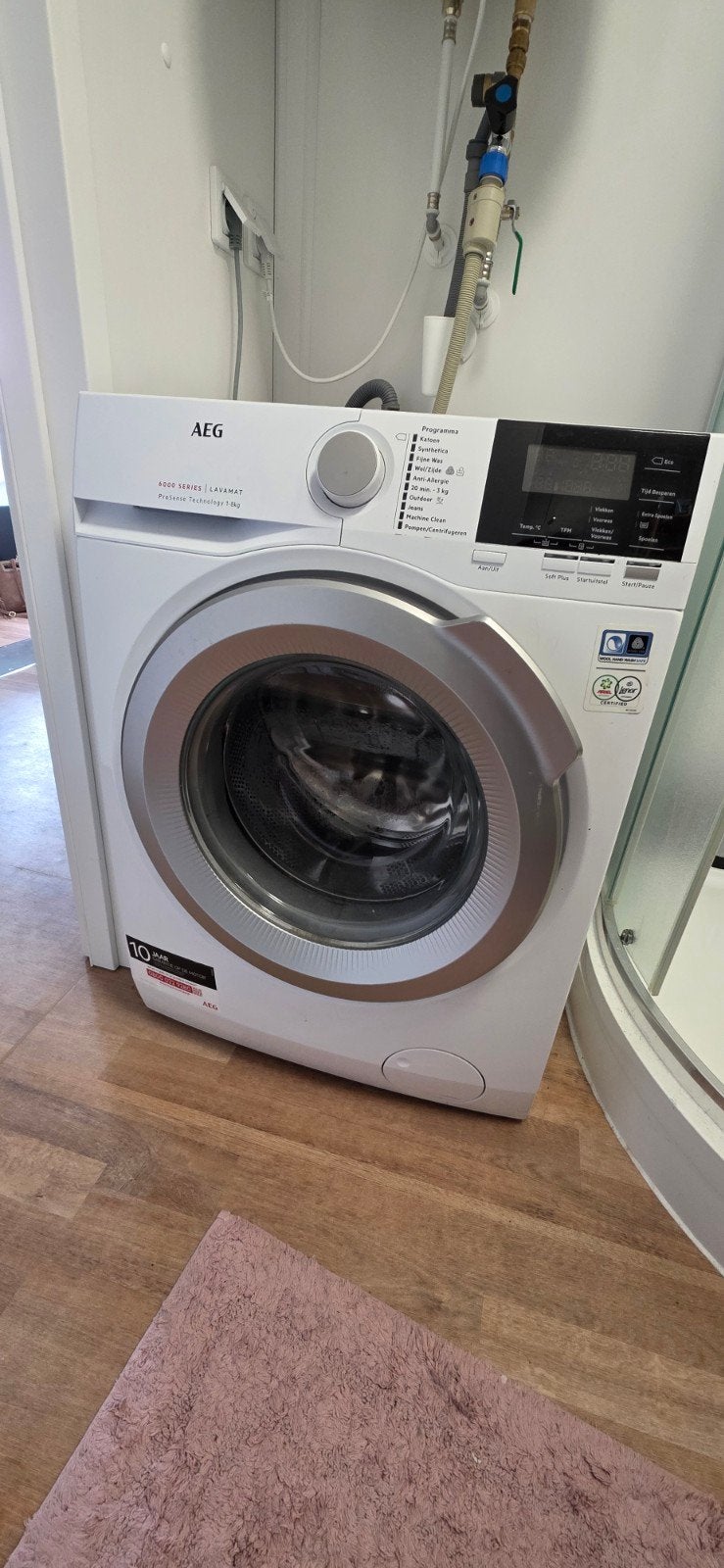 Nette AEG  Lavamat, Ophalen, Zo goed als nieuw, 85 tot 90 cm, 1200 tot 1600 toeren