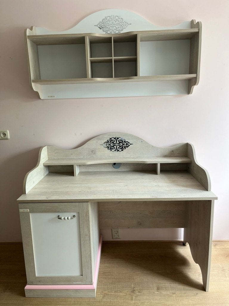 Alfemo ballerina kids & teens bureau met wand/boeken rek, Ophalen, Zo goed als nieuw, Meisje