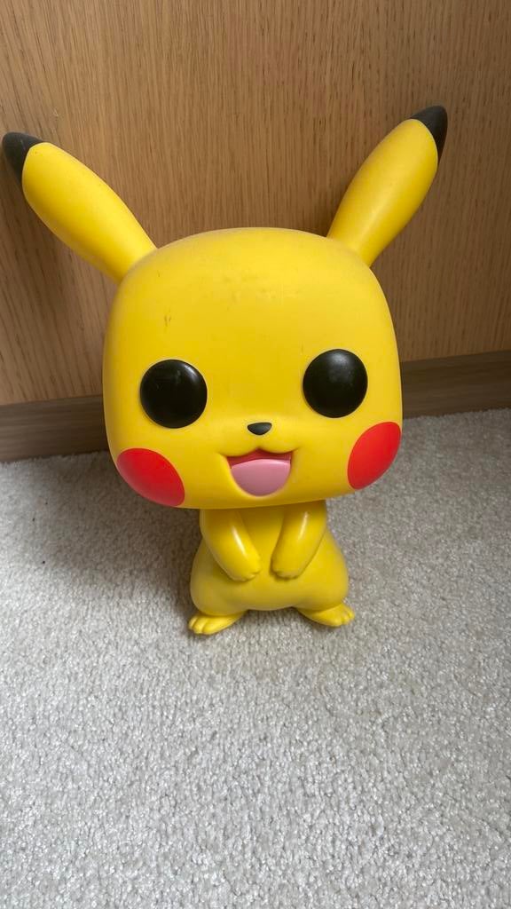 Reuze Pikachu funko pop, Verzamelen, Ophalen of Verzenden, Zo goed als nieuw