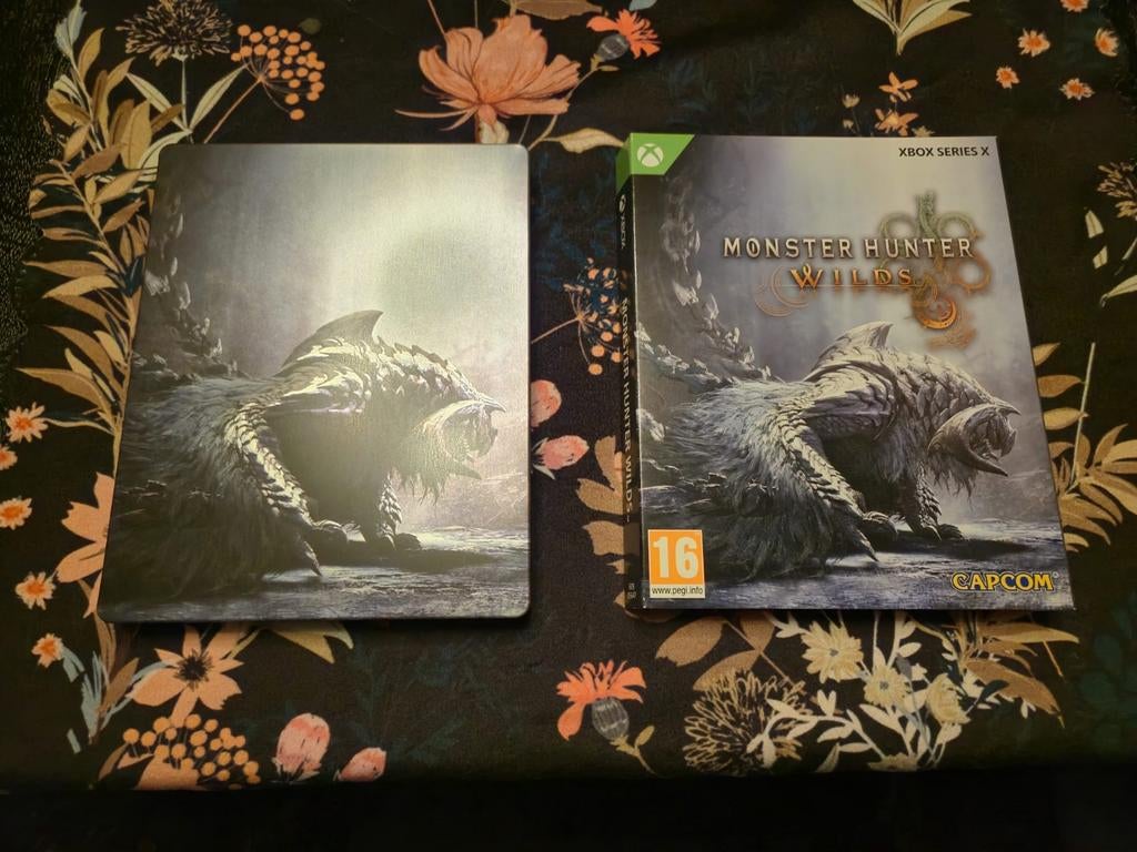 Monster hunter wilds met steelcase, Spelcomputers en Games, Games | Xbox Series X en S, Ophalen of Verzenden