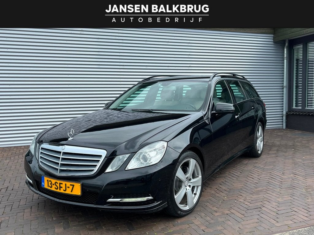 Mercedes-Benz E-Klasse Estate 200 CGI Business Class, Auto's, Automaat, Euro 5, Achterwielaandrijving, Gebruikt