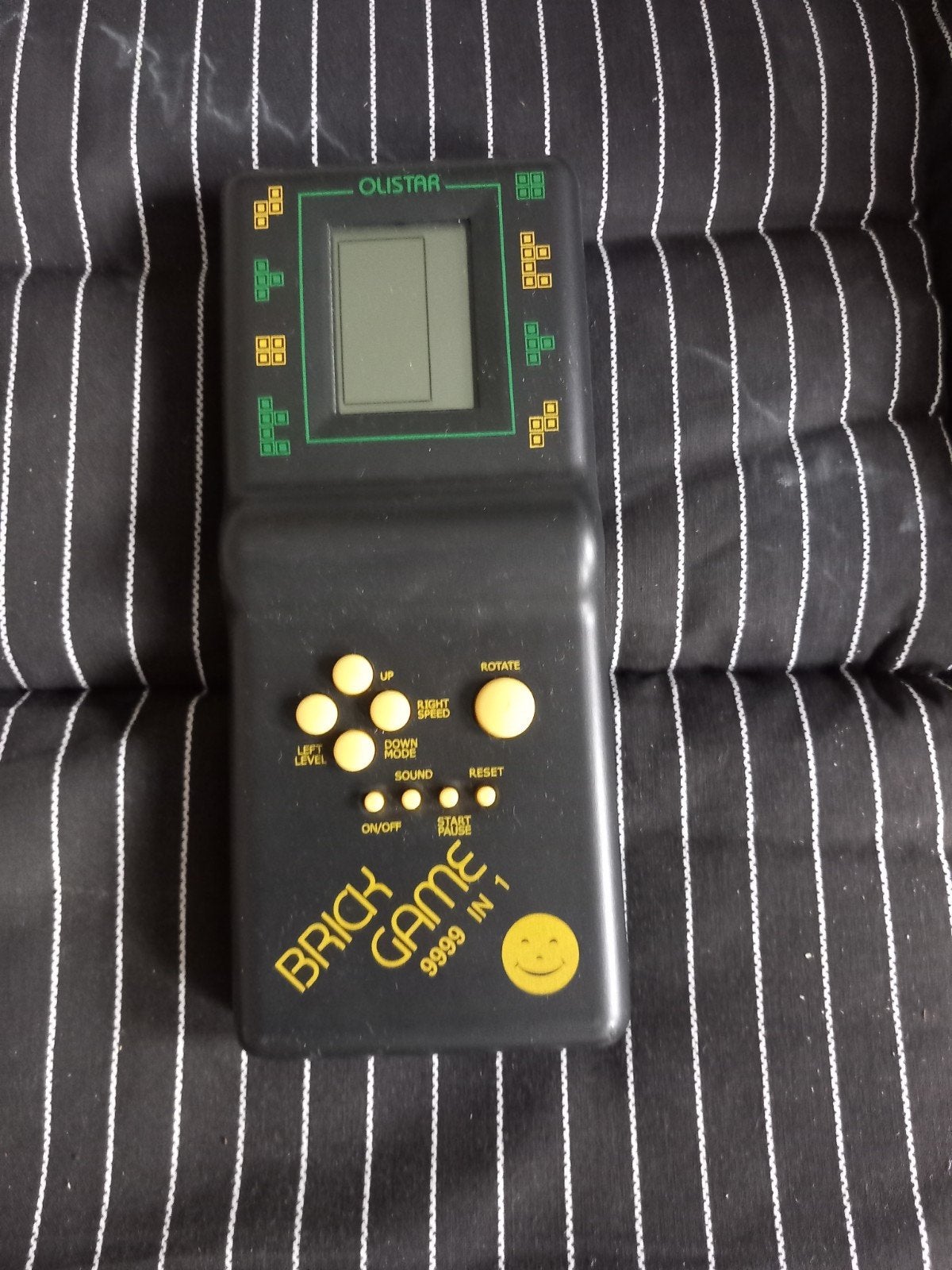 Olistar Brick Game 9999 in 1 - Retro Handheld Console, Ophalen of Verzenden, Overige merken, Gebruikt