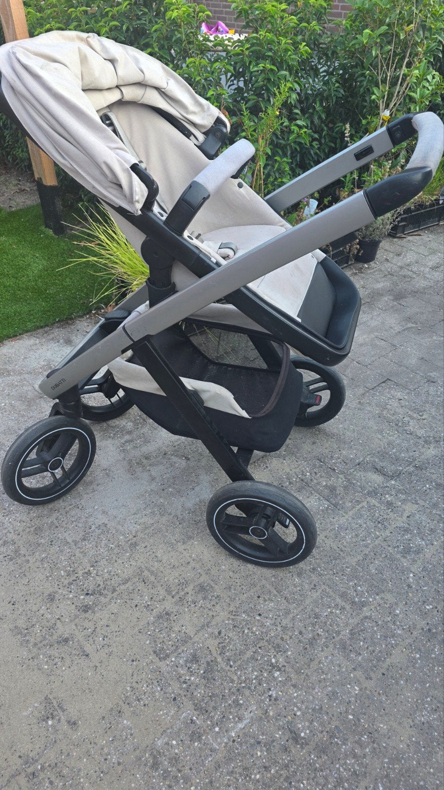 Dubatti Two Kinderwagen - Rem defect, gebruikssporen, Ophalen, Gebruikt, Overige merken