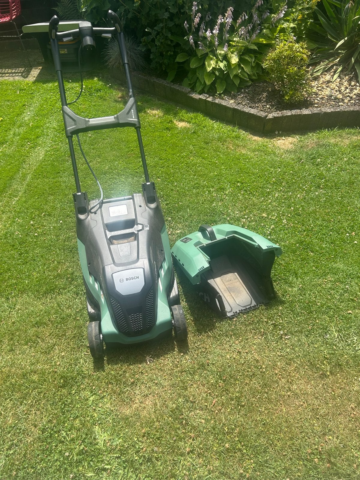 Bosch AdvancedRotak 41cm 1700W elektrische grasmaaier, Tuin en Terras, Grasmaaiers, Ophalen, Cirkelmaaier, Gebruikt, Elektrische grasmaaier