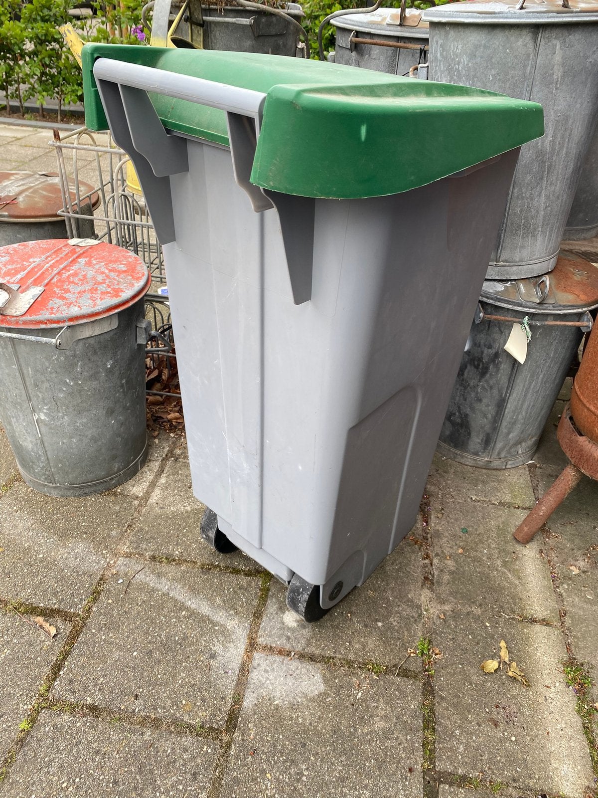 Kunststof rolcontainer 110 liter, Ophalen, Kunststof, Zo goed als nieuw, Minder dan 10 liter