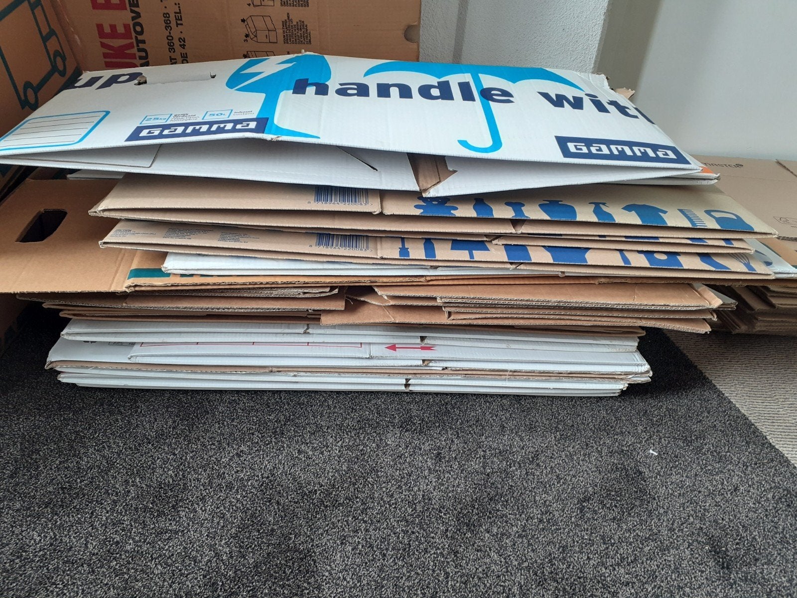 Verhuisdozen en opslagdozen - Diverse maten, Ophalen, Opvouwbaar, 35 tot 50 cm, Diverse