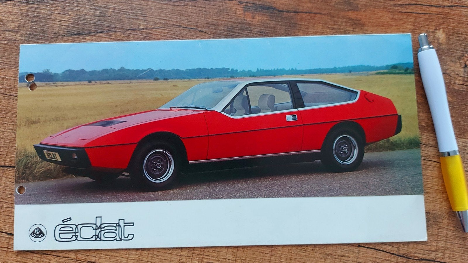 Lotus Eclat smalle folder Engelstalig geperforeerd, Ophalen of Verzenden, Zo goed als nieuw, Overige merken