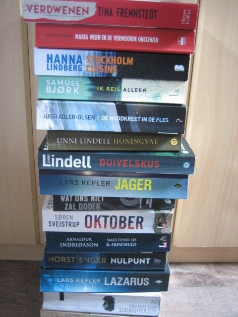 THRILLERS: SCANDINAVISCHE, NEDERLANDSE, AMERIKAANSE, Boeken, Ophalen of Verzenden, Zo goed als nieuw
