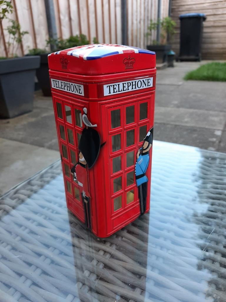 Britse Telefooncel Spaarpot, Ophalen of Verzenden, Zo goed als nieuw, Metaal of Blik, Dier